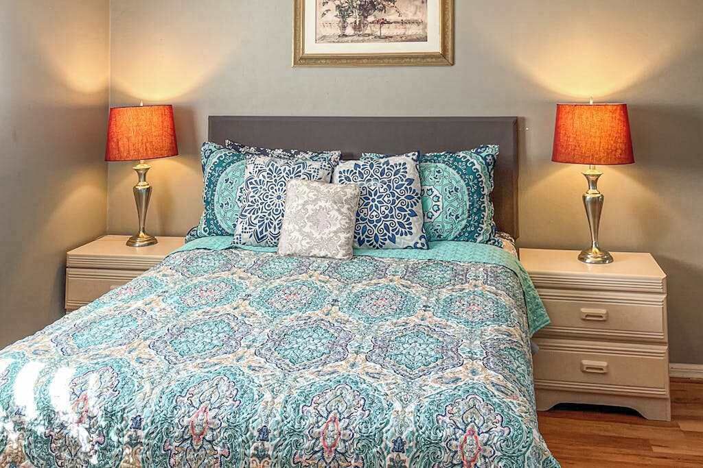 Photo of Bedroom in Yacht Club