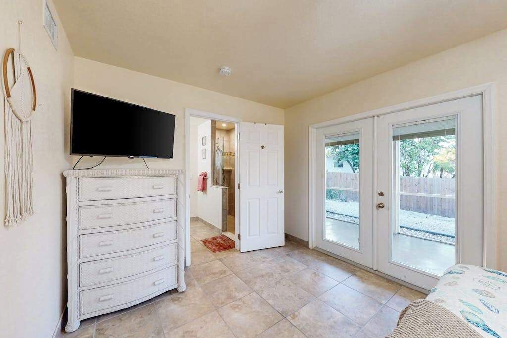Photo of Bedroom in Englewood