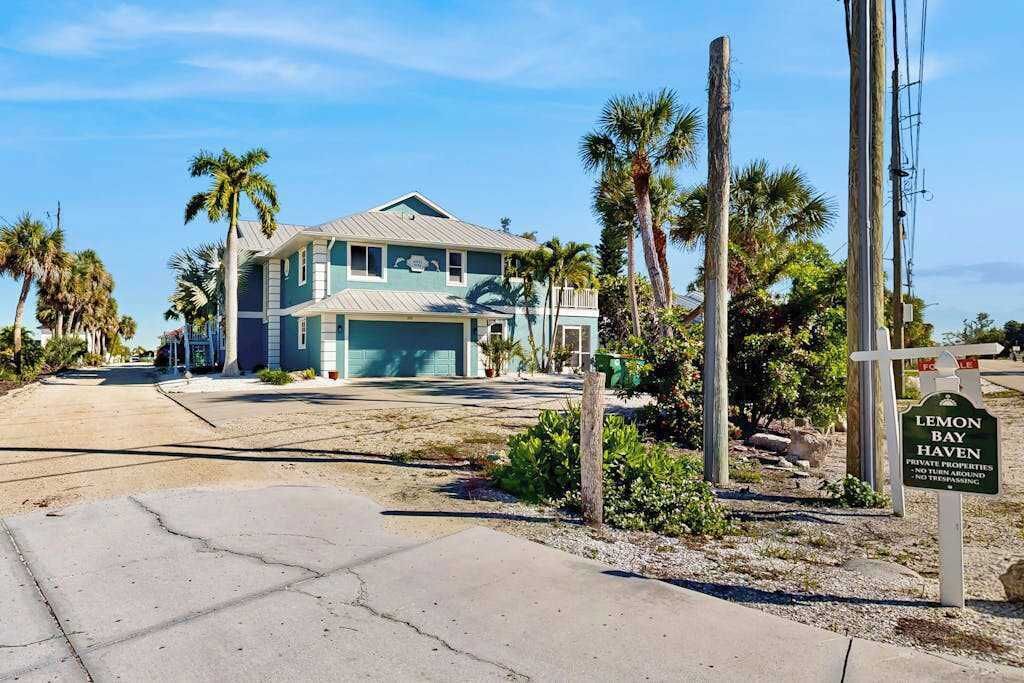 Photo of Outdoor in Englewood