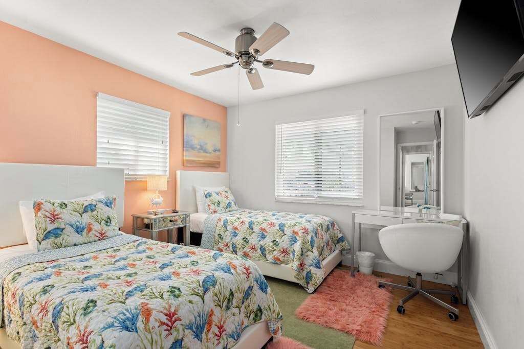 Photo of Bedroom in Saint James City