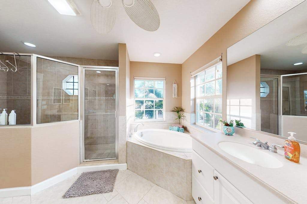 Photo of Bathroom in Englewood