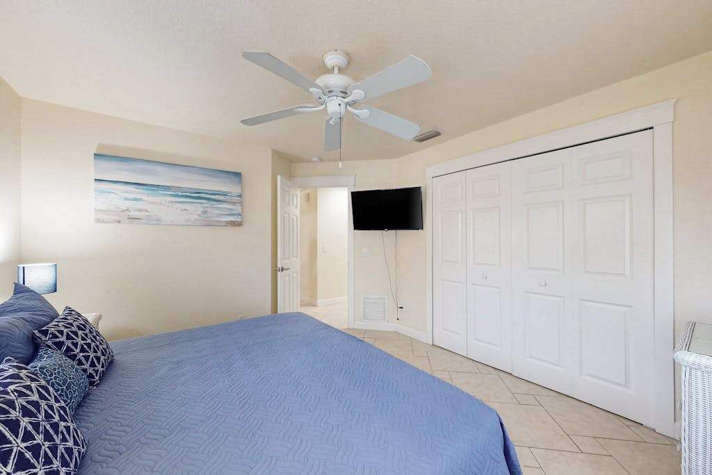 Photo of Bedroom in Englewood