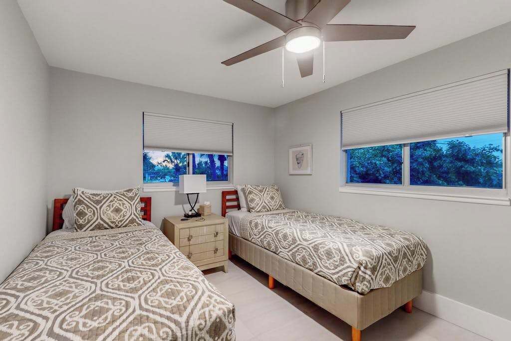 Photo of Bedroom in Isles of Capri