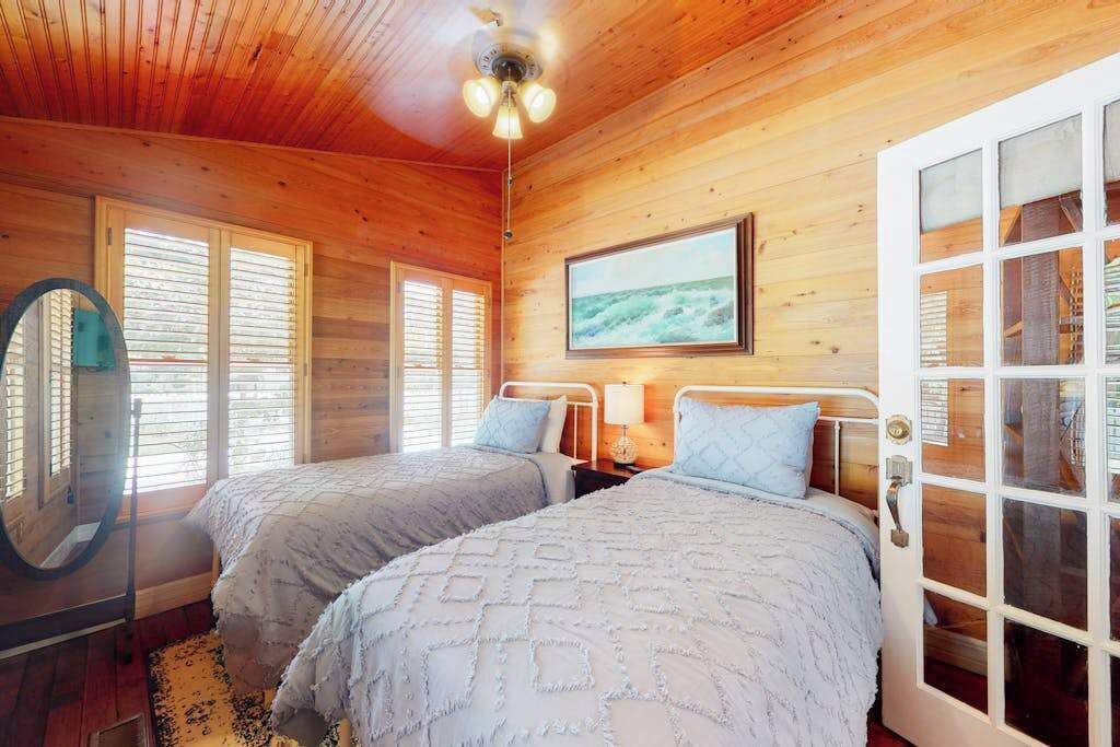 Photo of Bedroom in Bonita Springs