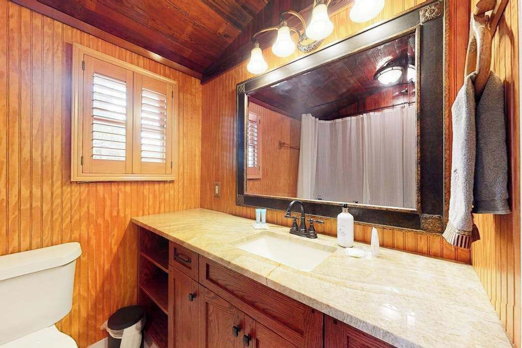 Photo of Bathroom in Bonita Springs