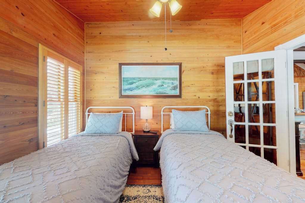 Photo of Bedroom in Bonita Springs