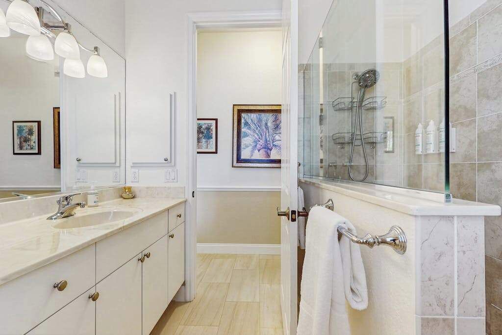 Photo of Bathroom in South Gulf Cove
