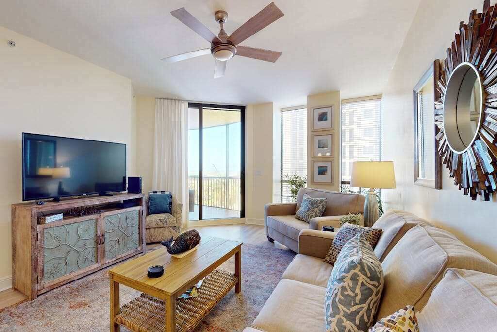 Photo of Livingroom in Cape Harbour