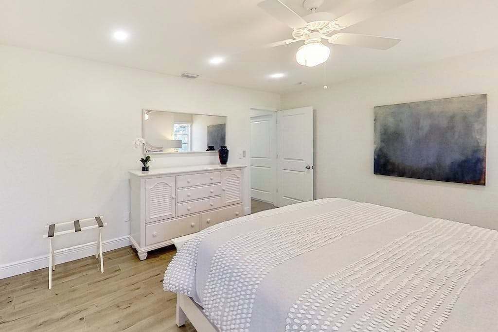 Photo of Bedroom in Central Naples