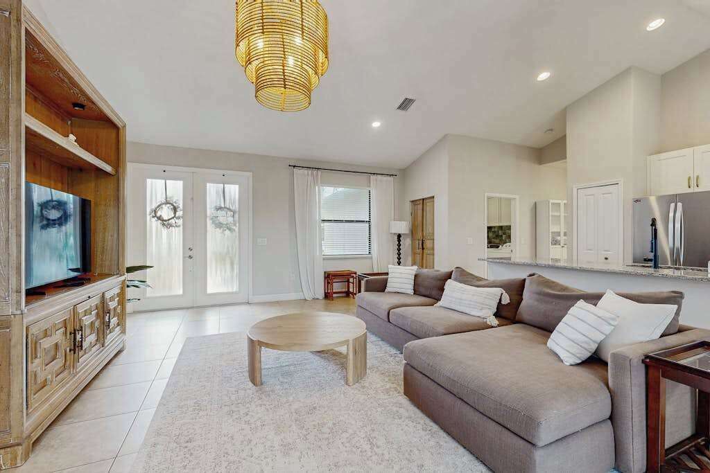 Photo of Livingroom in Bonita Springs