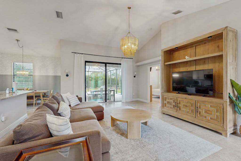 Photo of Livingroom in Bonita Springs