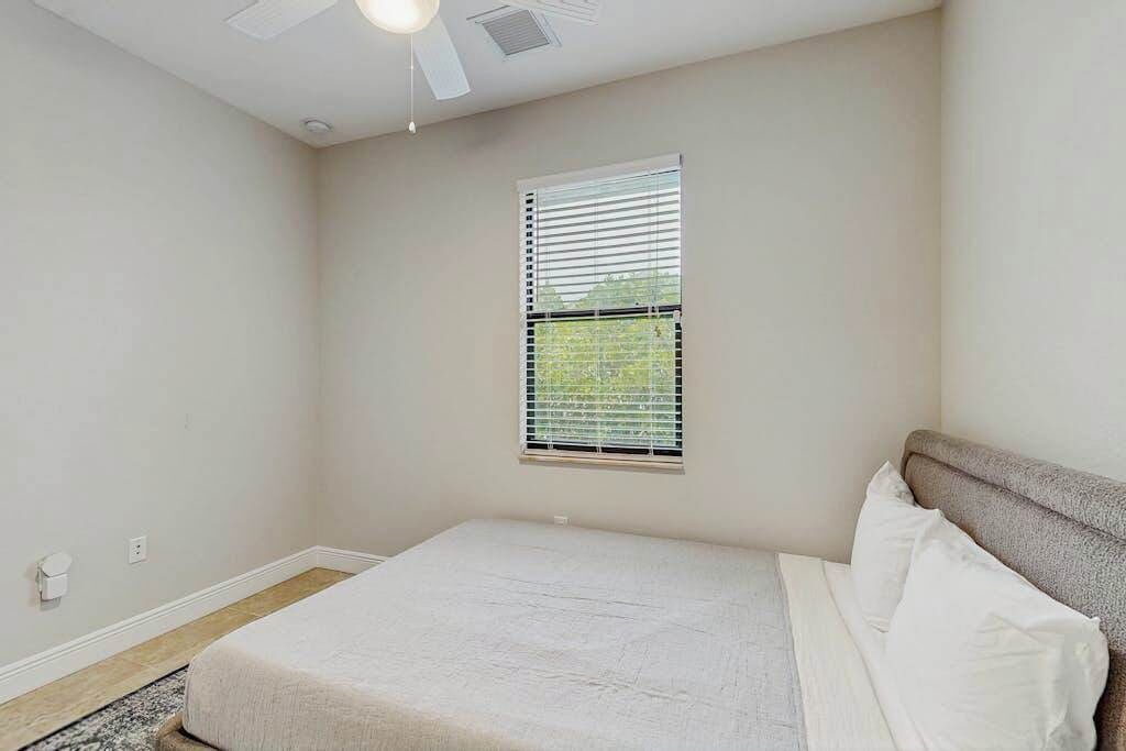 Photo of Bedroom in Bonita Springs