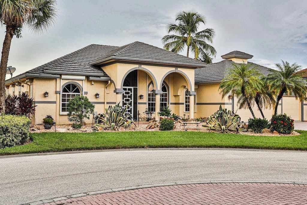 Photo of Outdoor in Naples