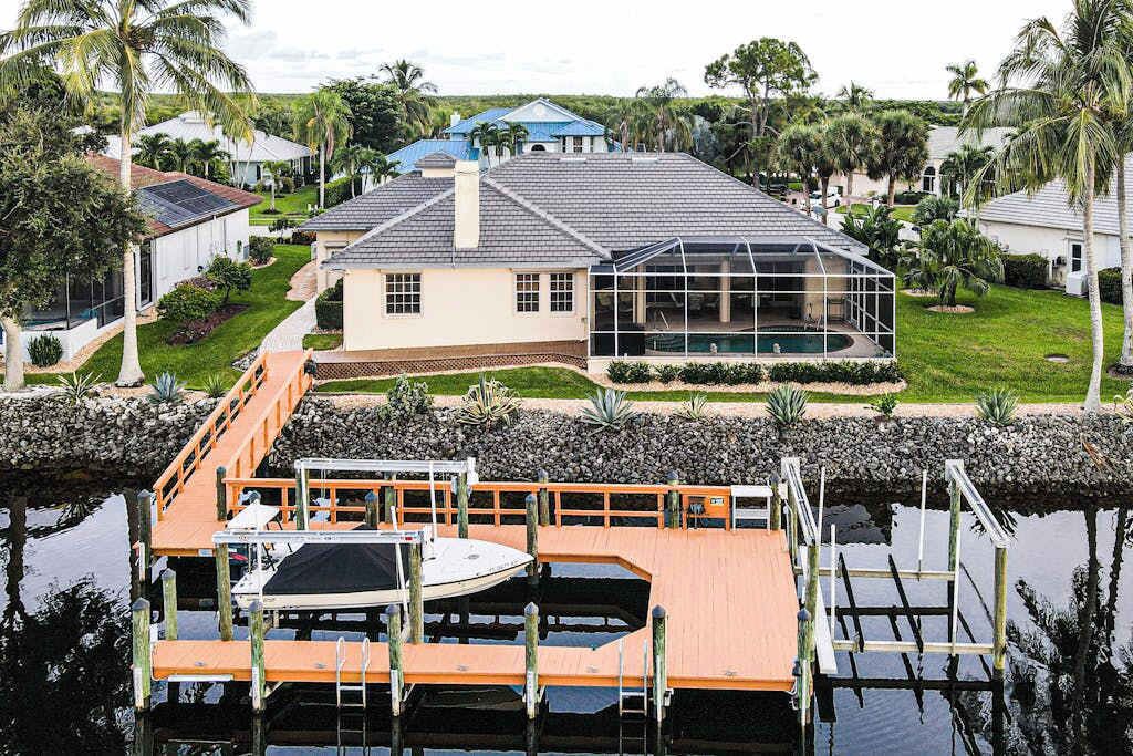 Photo of Outdoor in Naples