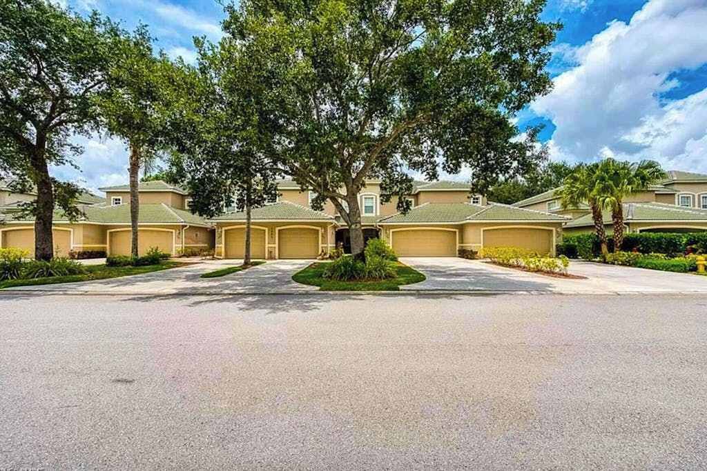 Photo of Outdoor in Naples