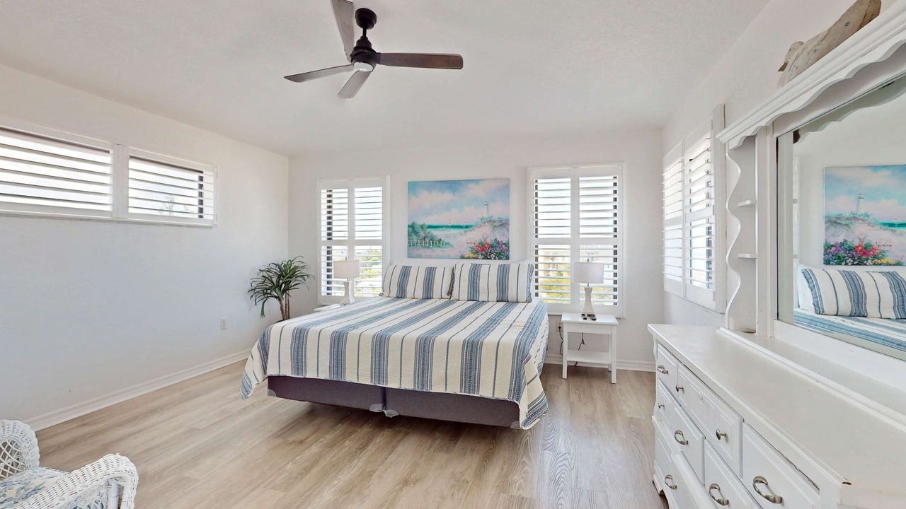Photo of Bedroom in Englewood