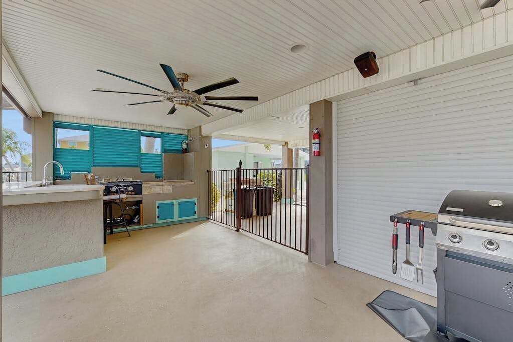 Photo of Patio Balcony in Saint James City