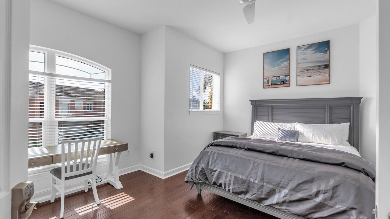 Photo of Bedroom in Trailer Estates