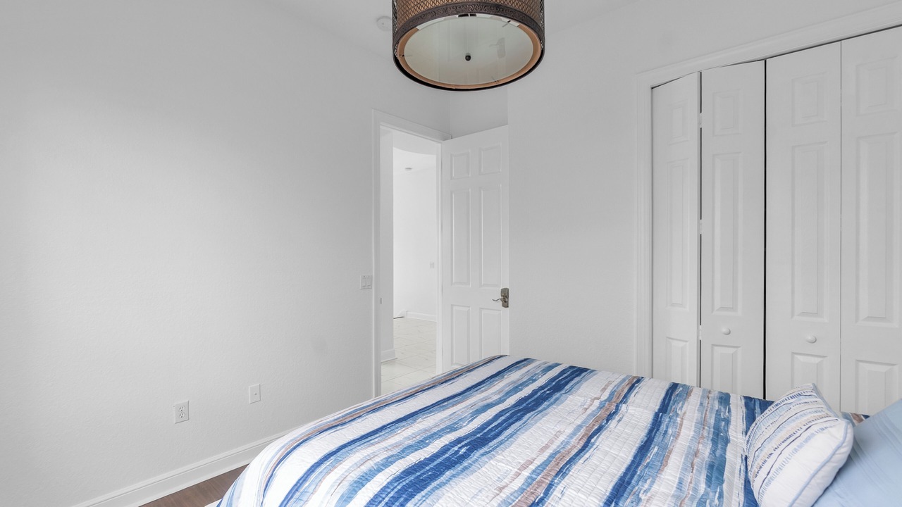 Photo of Bedroom in Trailer Estates