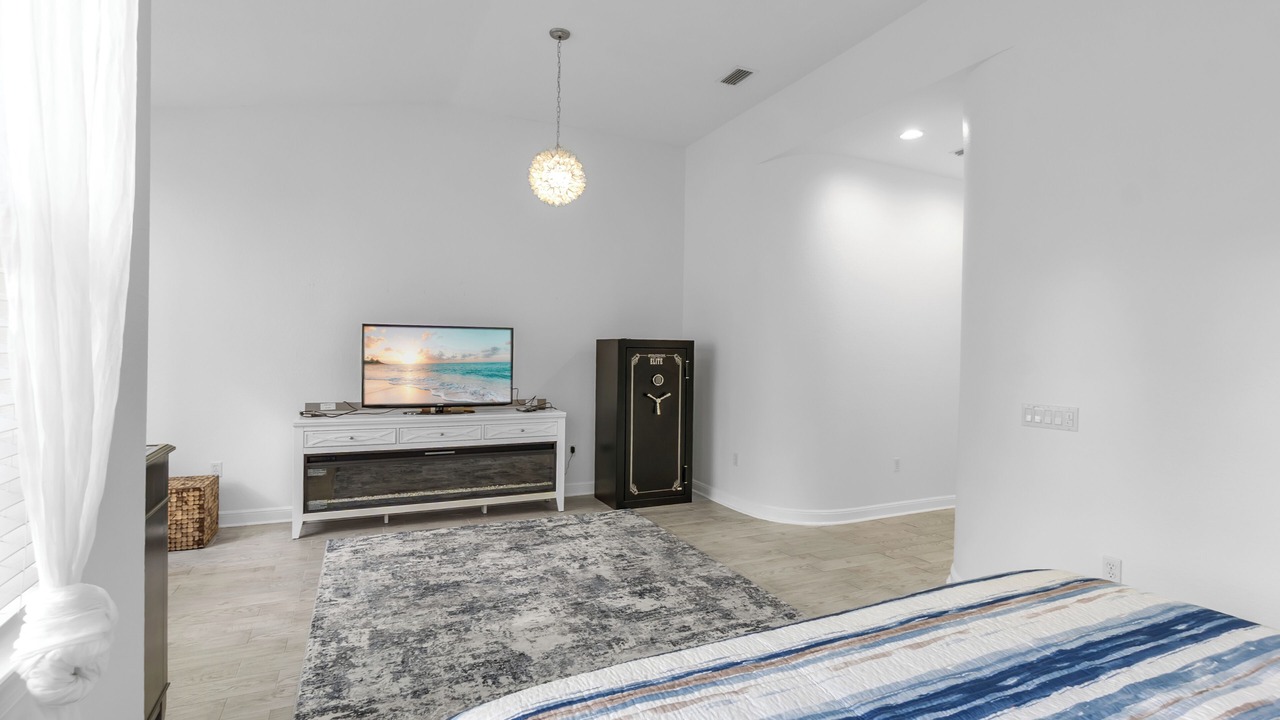 Photo of Bedroom in Trailer Estates