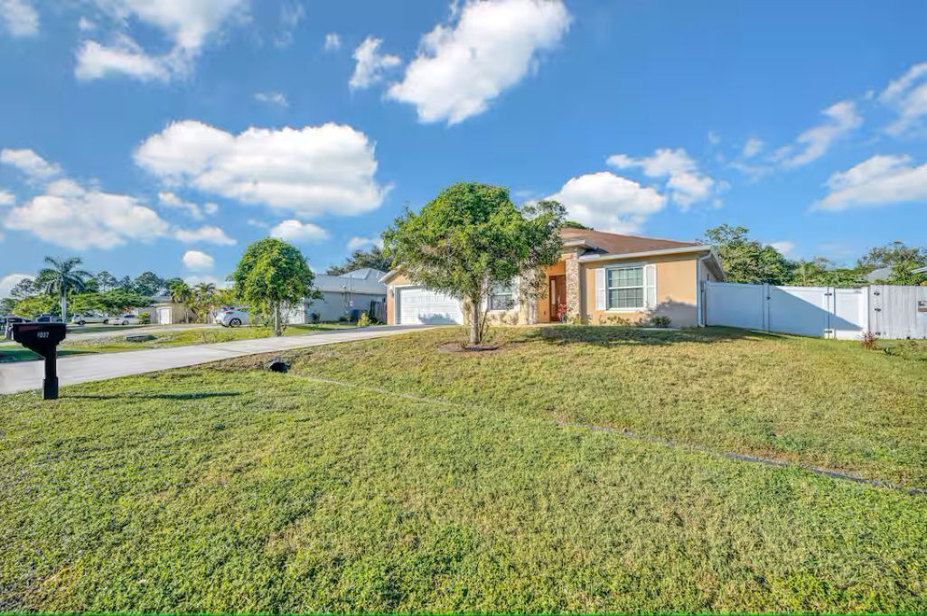 Photo of Outdoor in Port Saint Lucie
