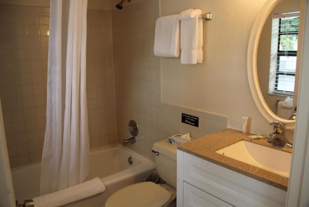 Photo of Bathroom in Little Torch Key