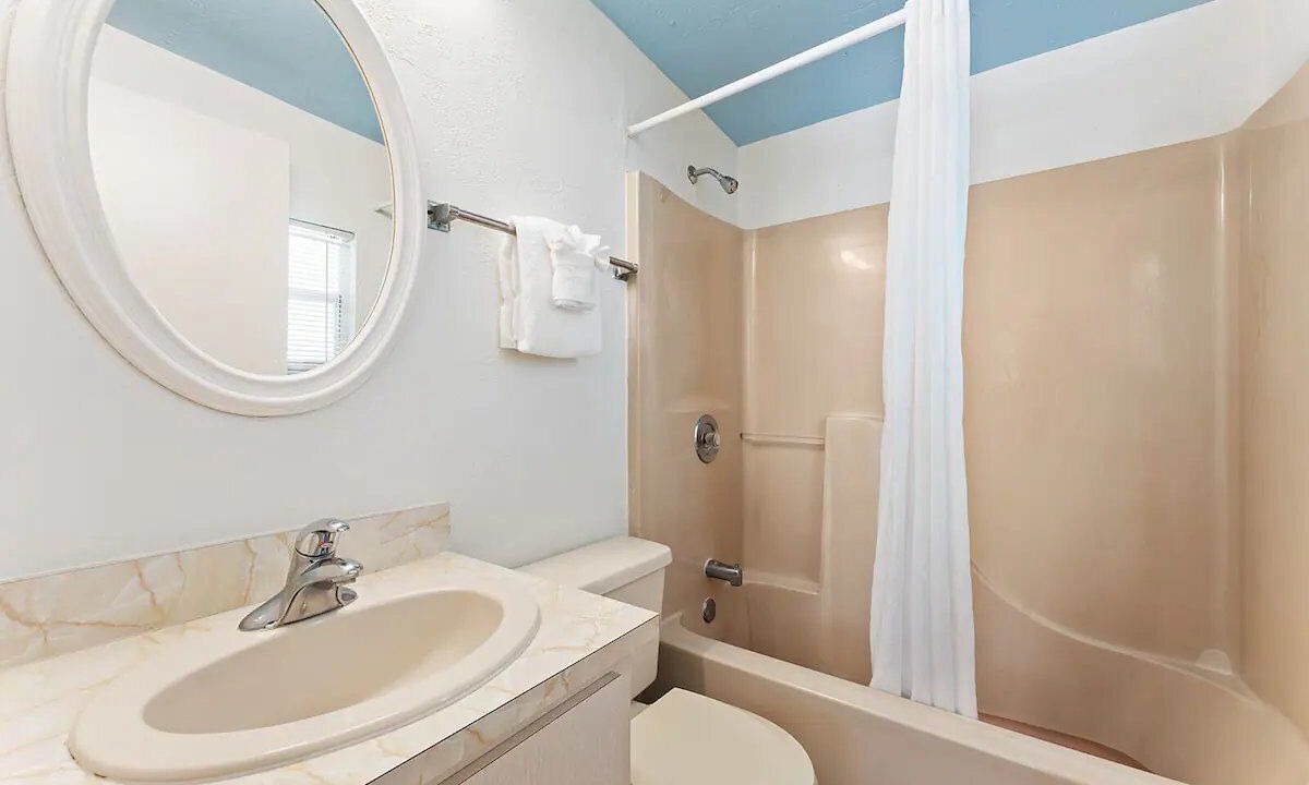 Photo of Bathroom in Little Torch Key