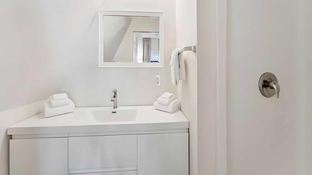 Photo of Bathroom in Little Torch Key