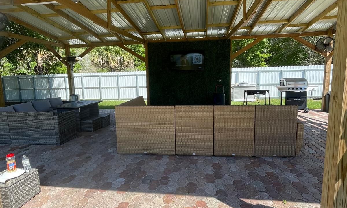 Photo of Patio Balcony in Okeechobee