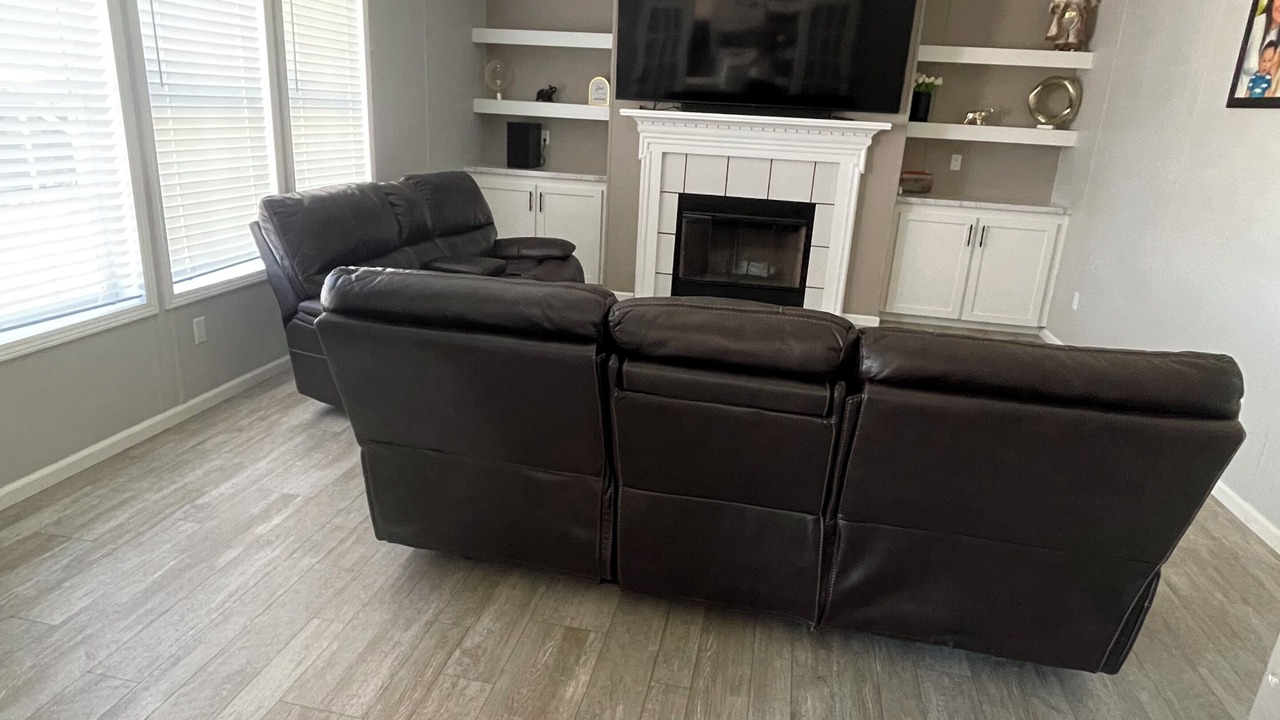 Photo of Livingroom in Okeechobee