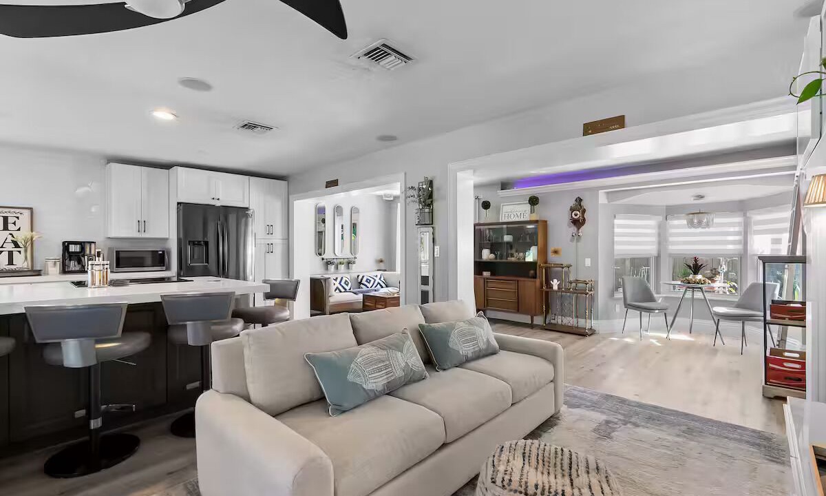 Photo of Livingroom in Riverside