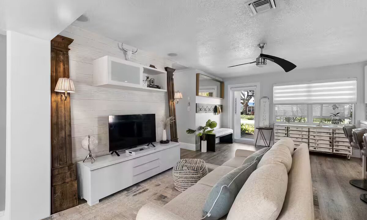 Photo of Livingroom in Riverside