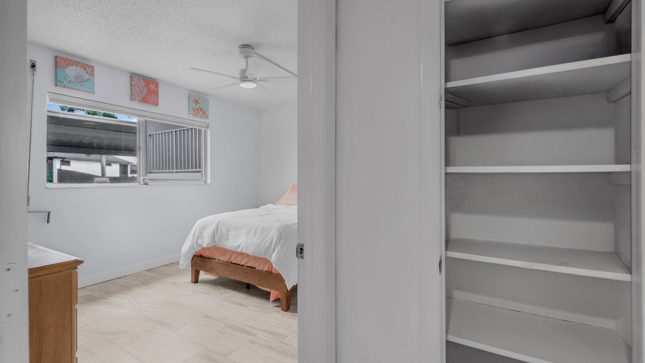 Photo of Bedroom in Caloosahatchee