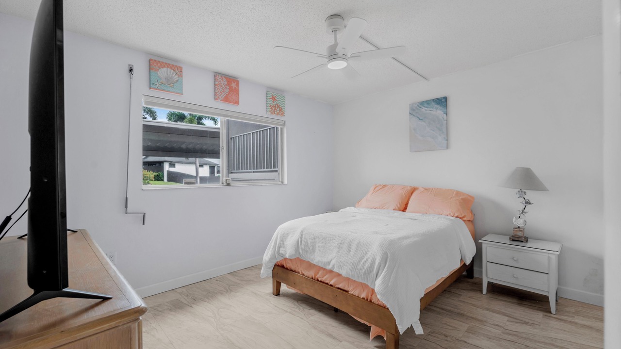 Photo of Bedroom in Caloosahatchee
