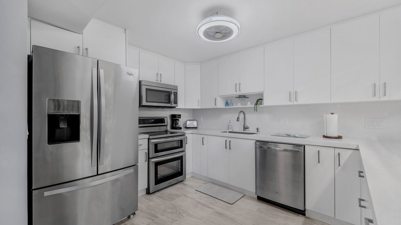 Photo of Kitchen in Caloosahatchee