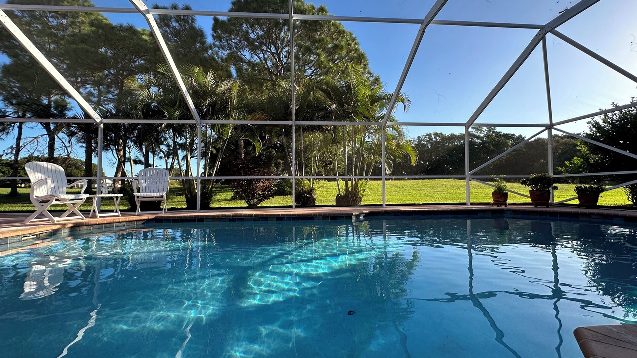 Photo of Outdoor in Greenview Shores