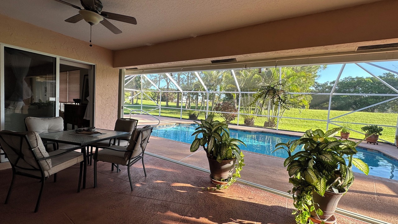 Photo of Outdoor in Greenview Shores