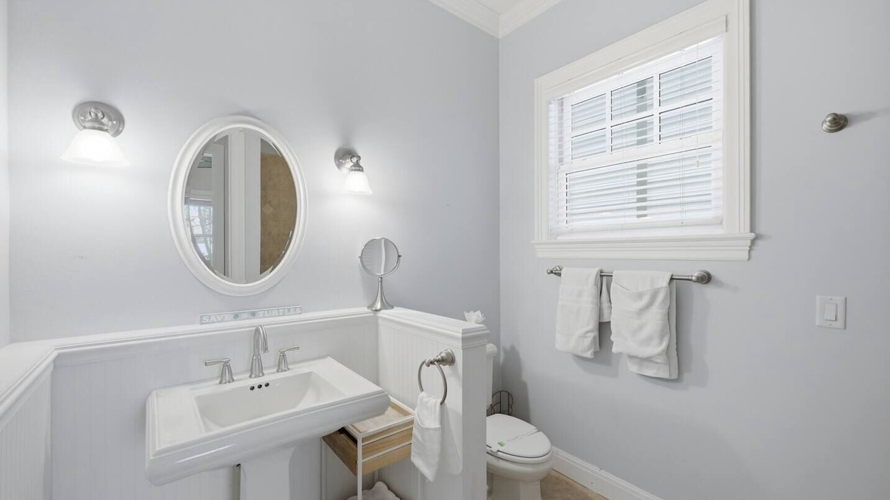 Photo of Bathroom in Juno Beach