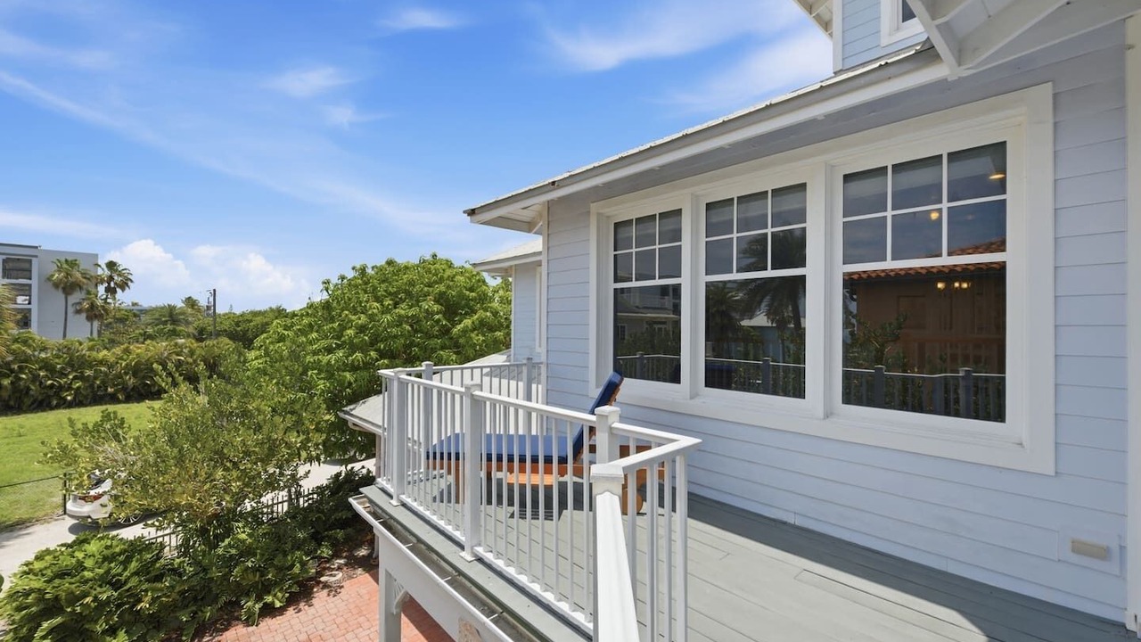 Photo of Outdoor in Juno Beach
