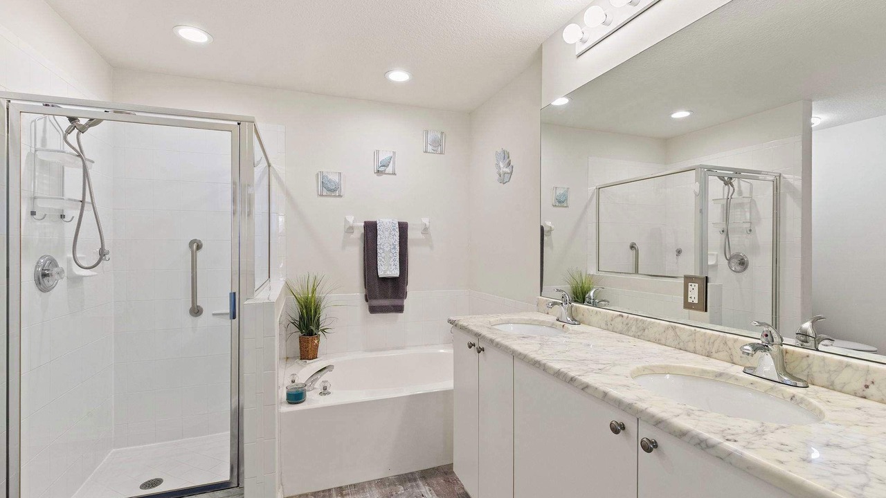 Photo of Bathroom in Naples