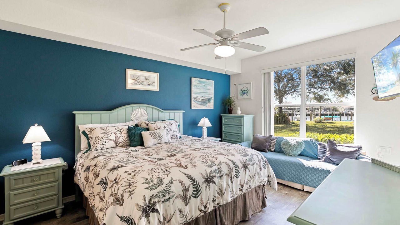 Photo of Bedroom in Naples