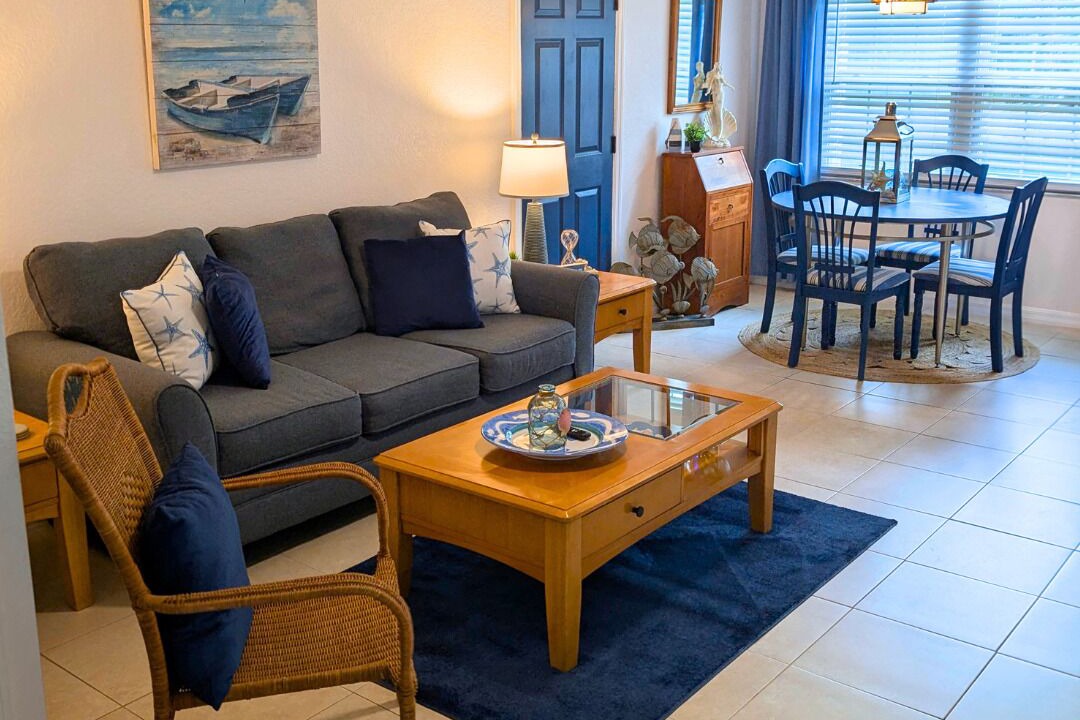 Photo of Livingroom in Lutz