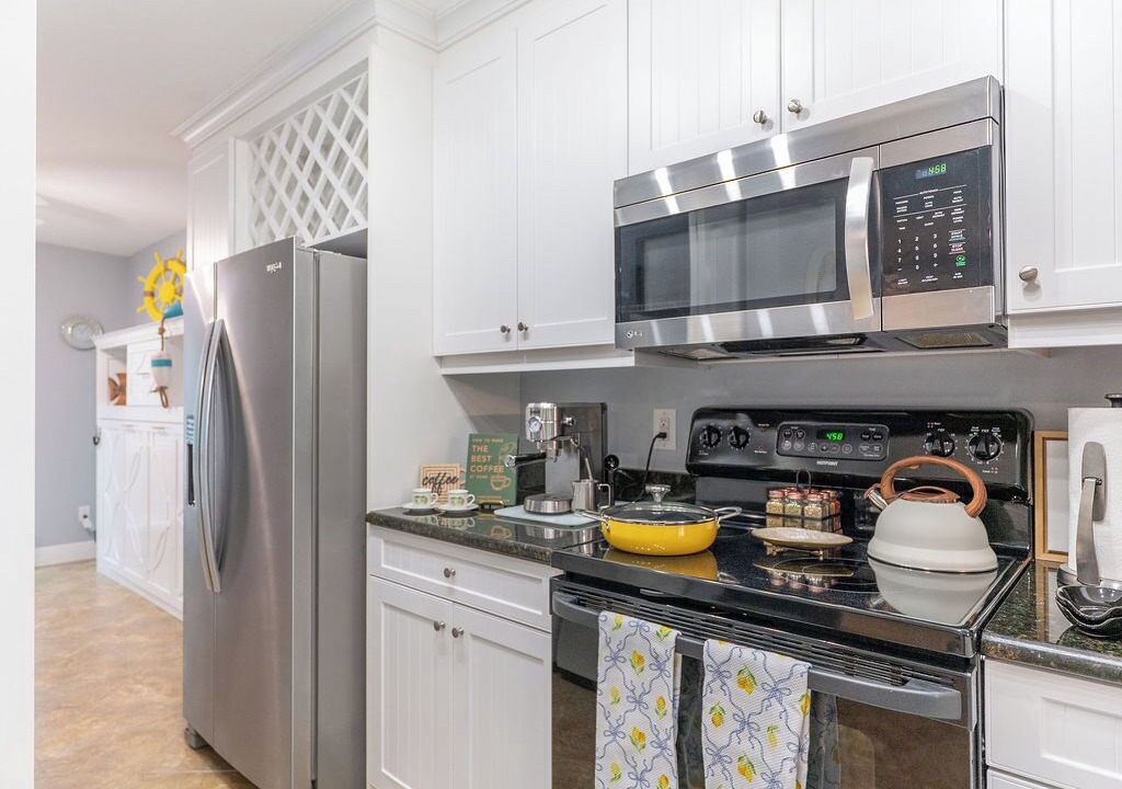 Photo of Kitchen in Imperial Golf Estates