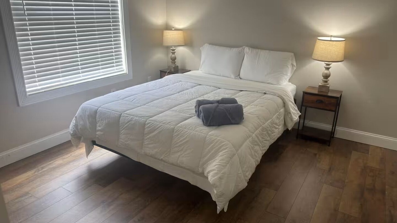 Photo of Bedroom in County Line Coalition