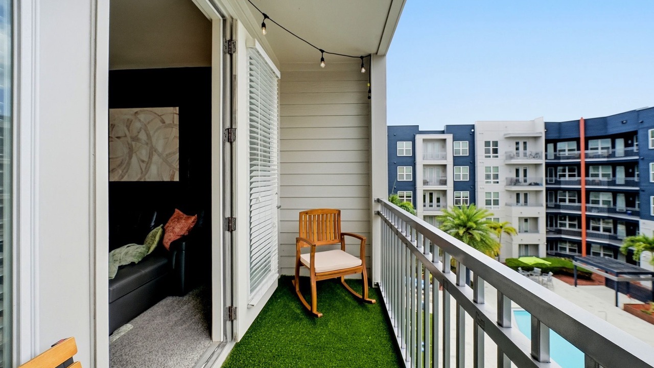 Photo of Outdoor in Courier City - Oscawana