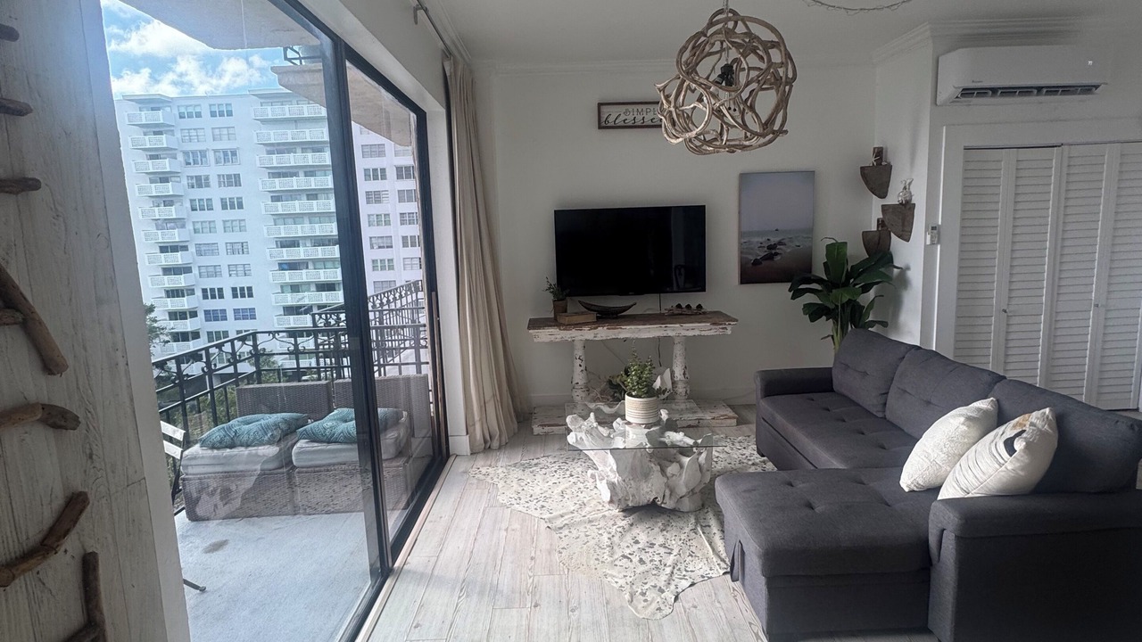 Photo of Livingroom in SoHo