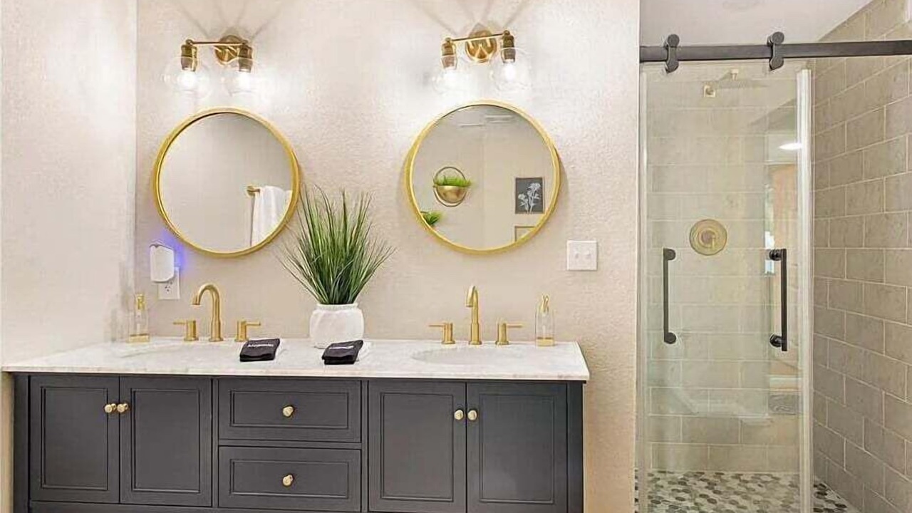 Photo of Bathroom in Old Seminole Heights