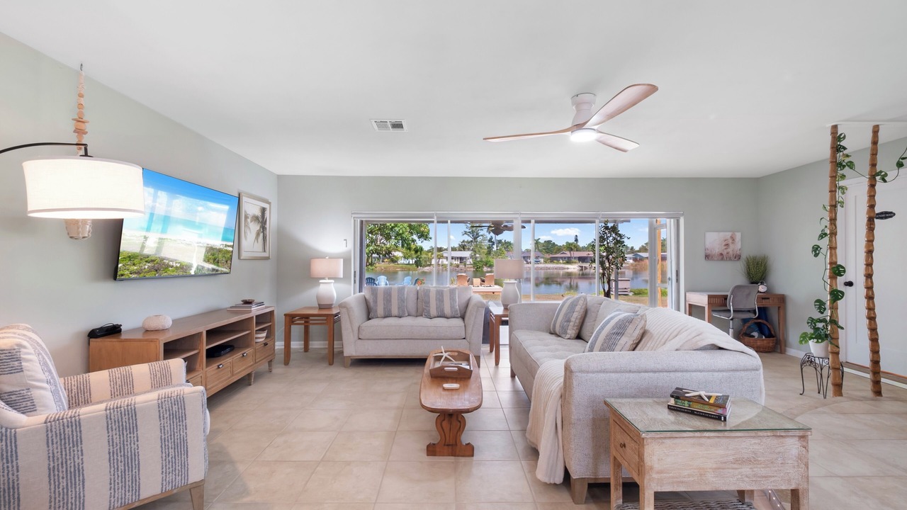 Photo of Livingroom in Iona