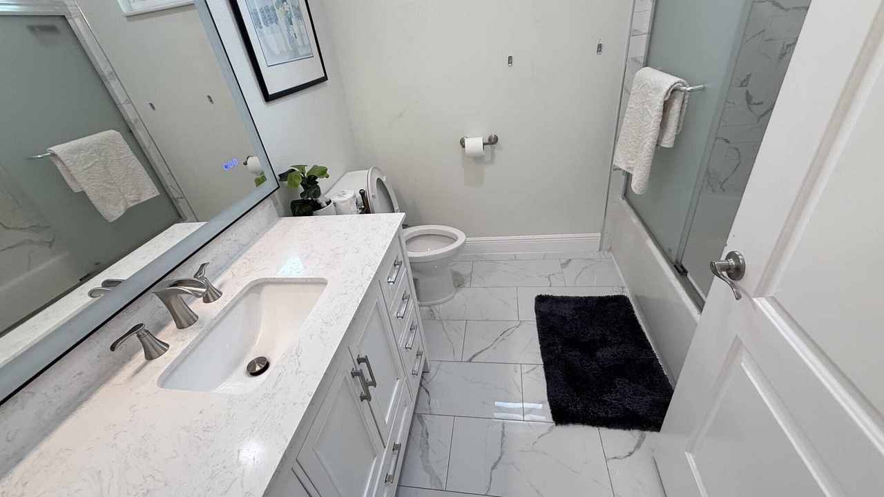 Photo of Bathroom in East Tampa