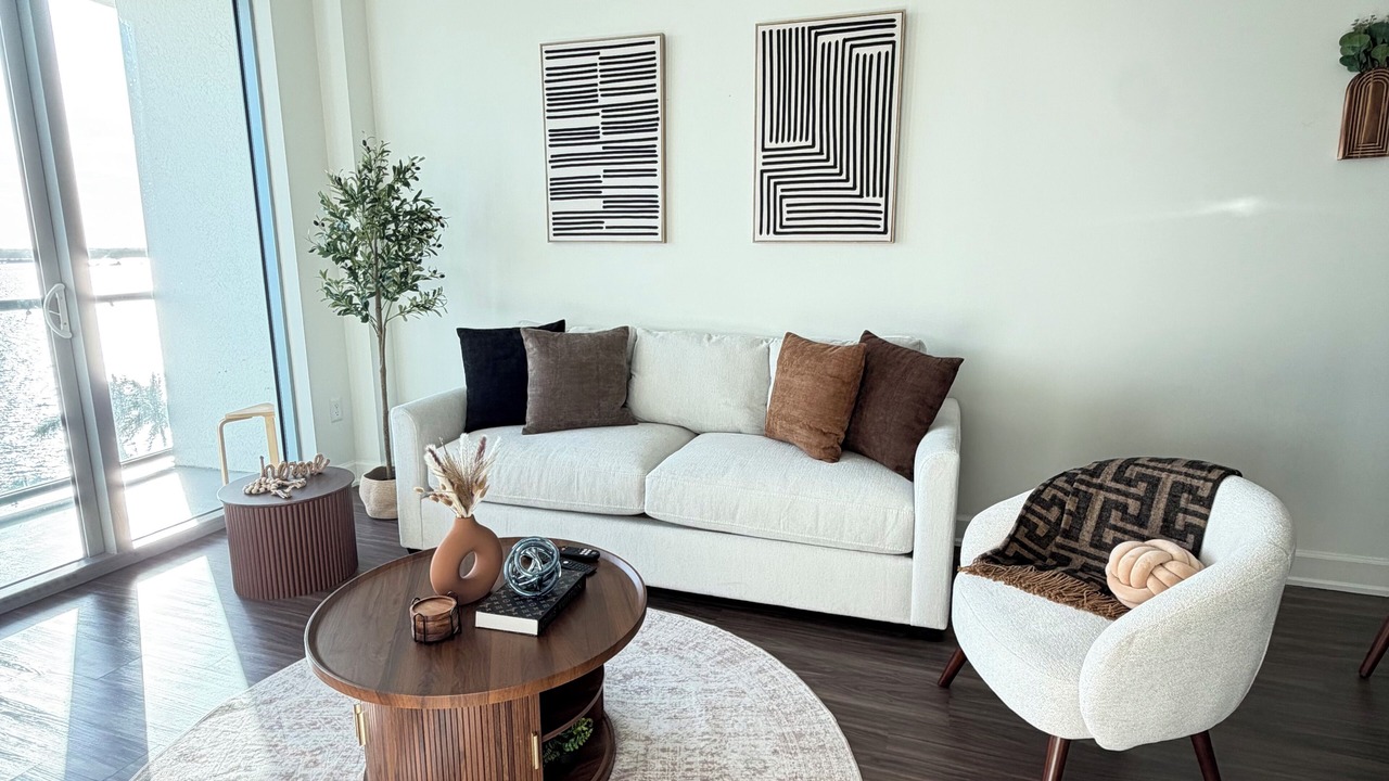 Photo of Livingroom in Fort Myers